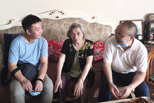 说明: https://www.scfai.edu.cn/__local/F/64/6B/3C42220F0333842E1CF18725F84_85E950CC_1A13B.jpg