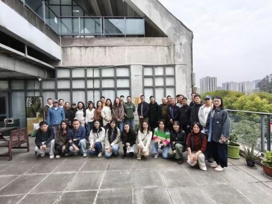 三支部联合开展主题觉日活动——联学联建聚合力 护绿护校践初心